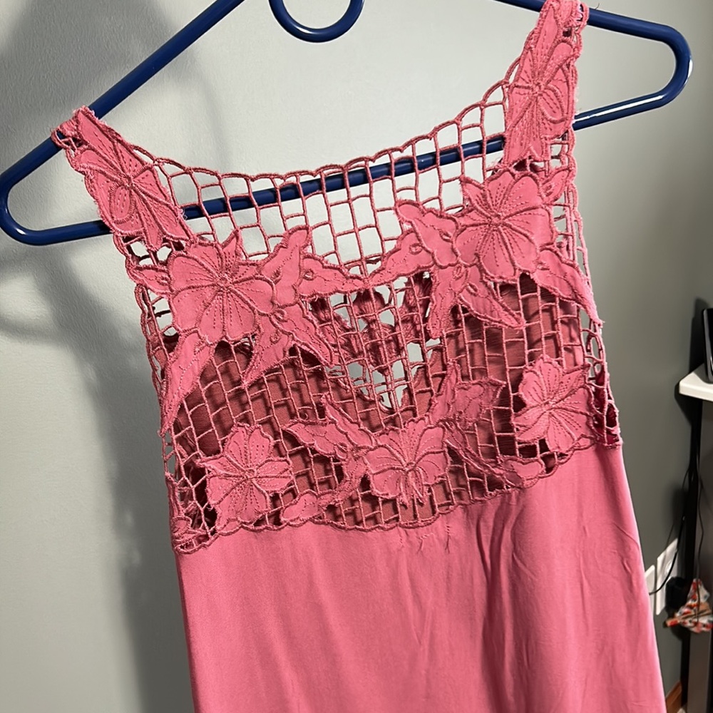 Dress - Picture 3 of 3